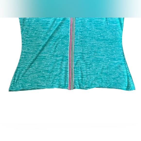 Pitusa Abaya mini v-neck dress in mint Made in Peru - Picture 7 of 11